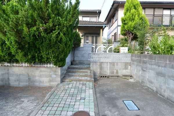 detached 虹ケ丘町