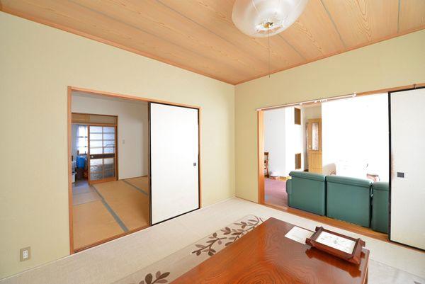 detached 虹ケ丘町