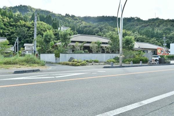 detached 大字三朝