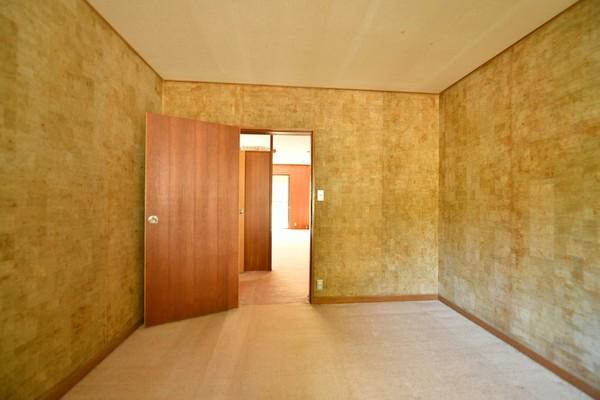 detached 大字三朝