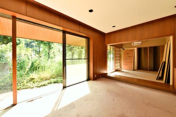 detached 大字三朝