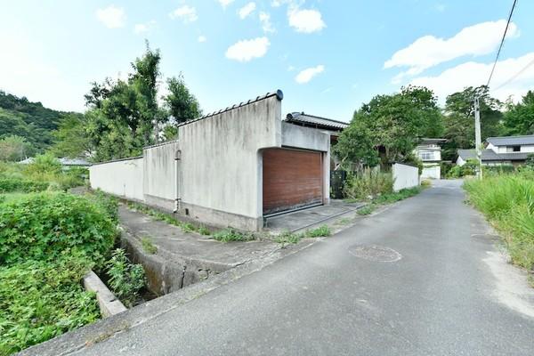 detached 大字三朝