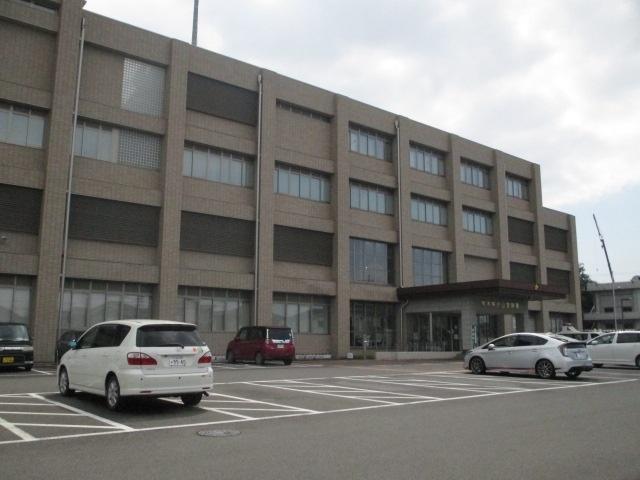 小山警察署：2689m