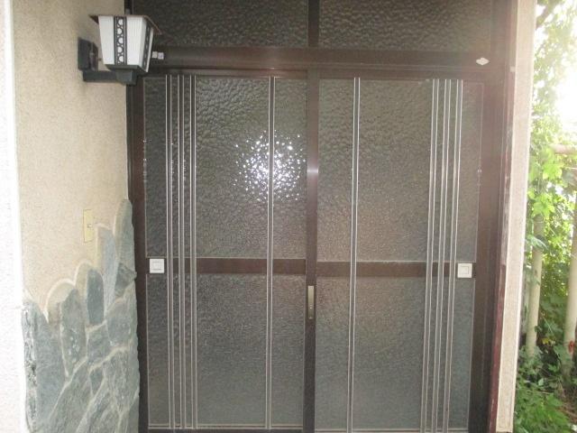 小山市大字粟宮中古戸建 玄関