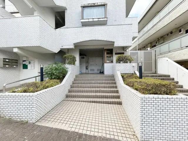 日吉パールハイツ エントランス