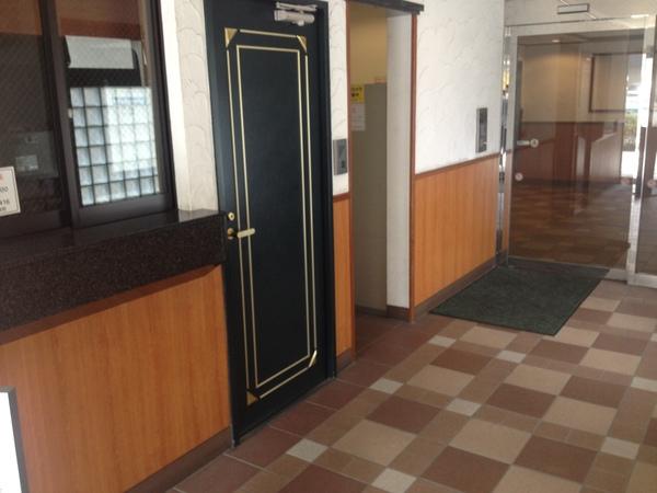 アルカーデン新横浜 ロビー