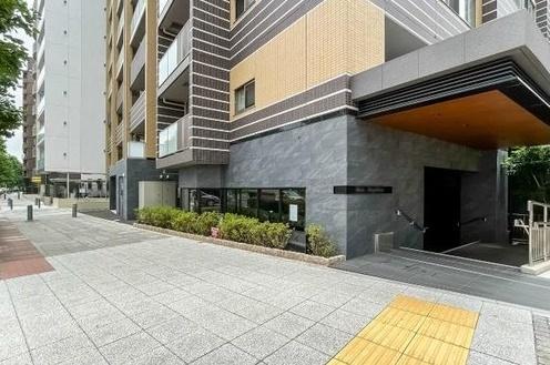 ブリシア新横浜 エントランス