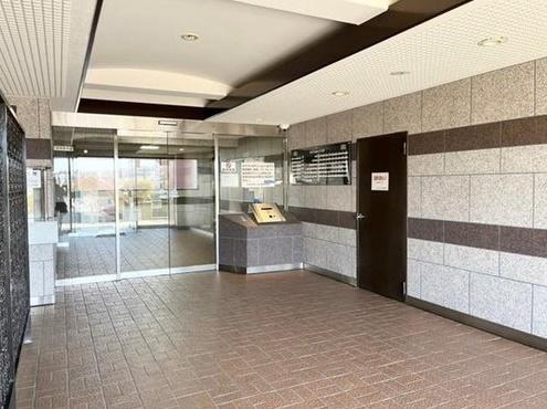 ライオンズマンション片倉町 エントランス