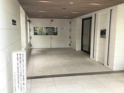 バースシティ港北センター南 エントランス