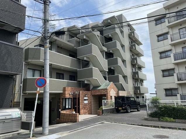 ネクステート菱和仲町台 外観