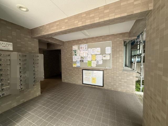 サザンヒルズ竹山11番館 エントランス