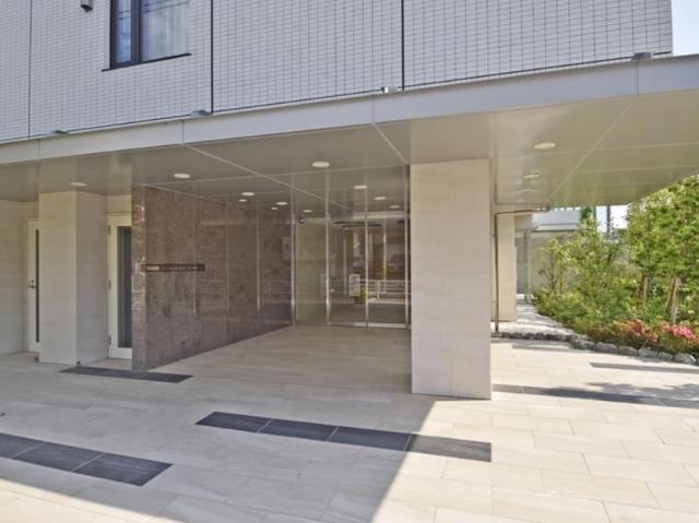 エクセレントシティ日吉本町ガーデン エントランス