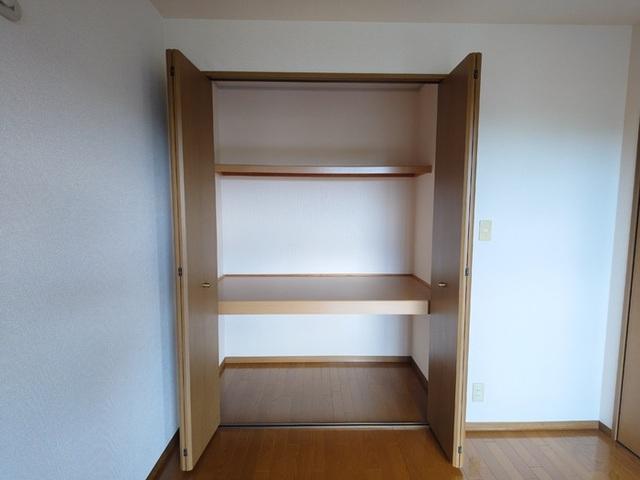 エンゼル・パル一番館（202） 収納
