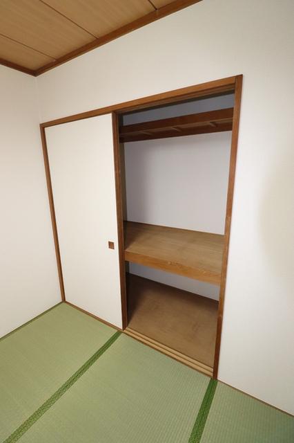 ロワール赤塚（102） 収納