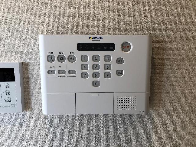 ヴィラ・ツリーサイド 部屋画像