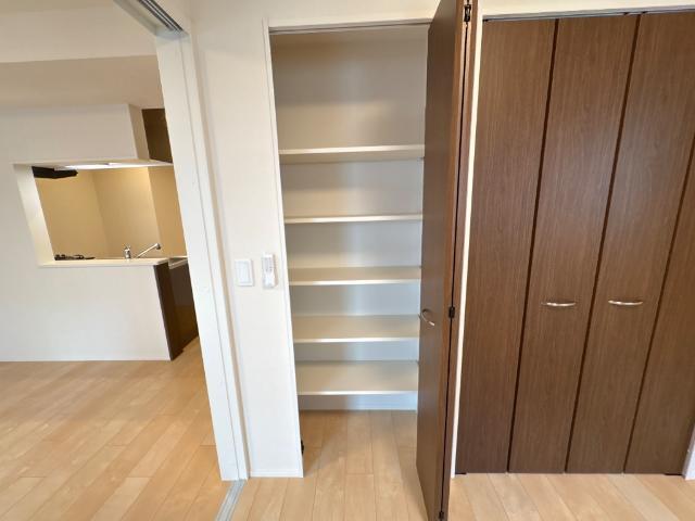 ＣＨＩＧＵＲＡ湯島　-チグラユシマ- 収納