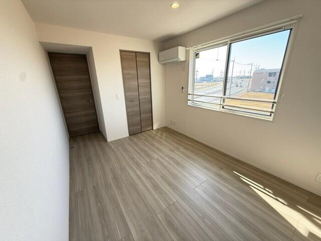 サリサ.l（302） 部屋画像