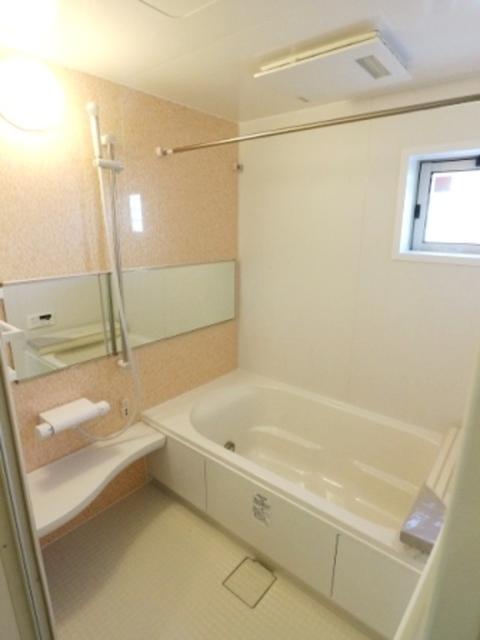 BLESS HOUSE柏西町　D（106） 部屋画像