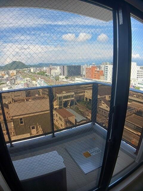 スアヴィス平塚八重咲（1106） バルコニー