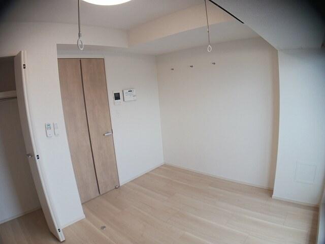 スアヴィス平塚八重咲（806） 室内