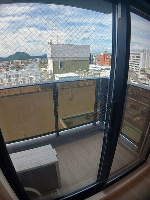 スアヴィス平塚八重咲（804） バルコニー