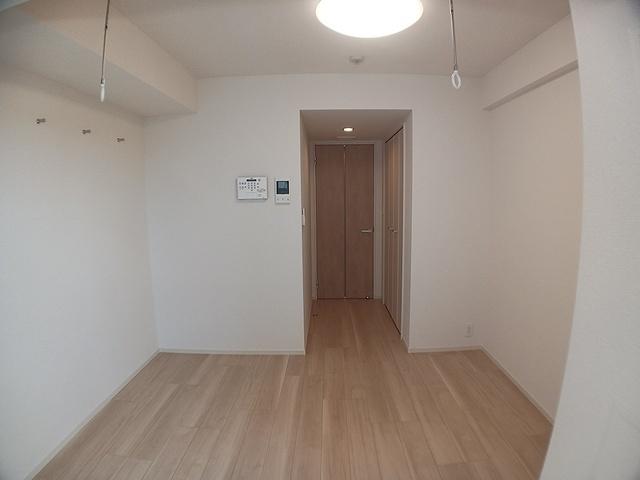 スアヴィス平塚八重咲（303） 室内