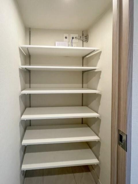 ロイヤルパークス有明（649） 部屋画像