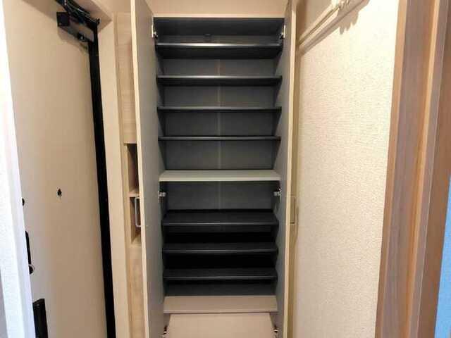 D-ROOM万願寺（301） 玄関