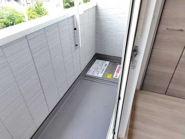 D-ROOM万願寺（301） バルコニー
