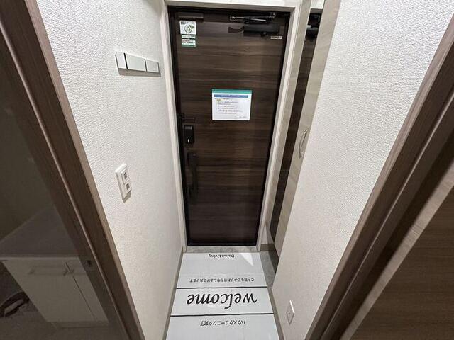 D-ROOM寺町（102） 玄関