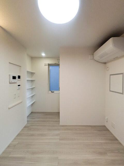 D-ROOM寺町（201） 室内