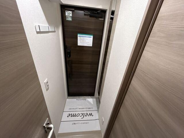 D-ROOM寺町（202） 玄関