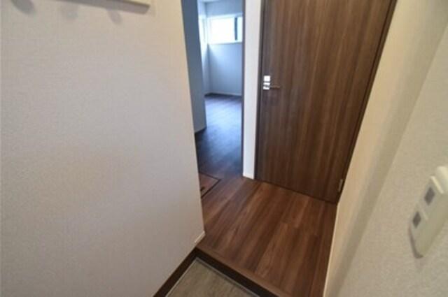 ブリューエン河原口（101） 玄関