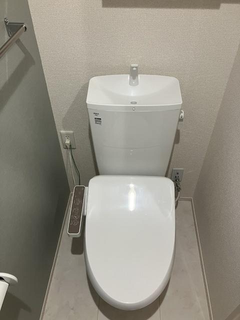 リートゥス湘南辻堂（301） トイレ