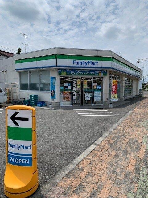 ファミリーマートあきる野睦橋通：29m