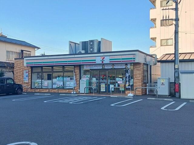セブンイレブン足立栗原４丁目店：153m