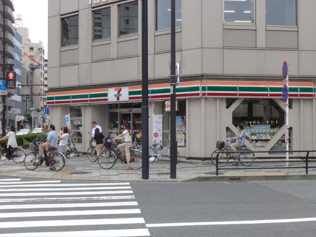 セブンイレブン八王子元横山2丁目店：830m