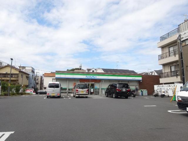 ファミリーマート梅田四丁目店：472m