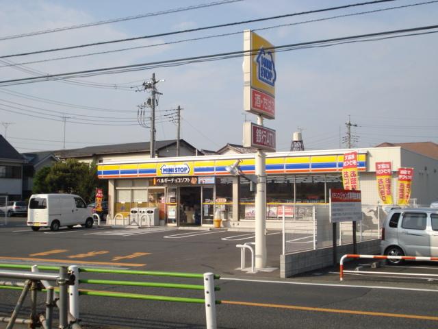 ミニストップ日野栄町店：778m