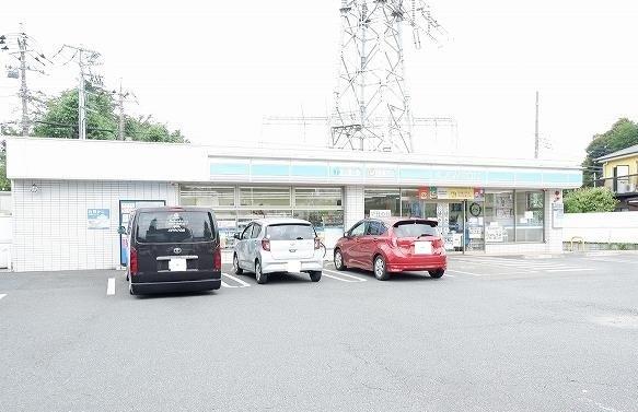 ローソン東久留米滝山七丁目店：230m