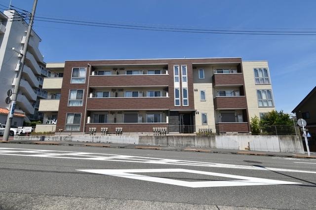 カーサグラナーテ（110） 外観