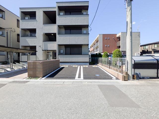 timeless　A（102） 駐車場