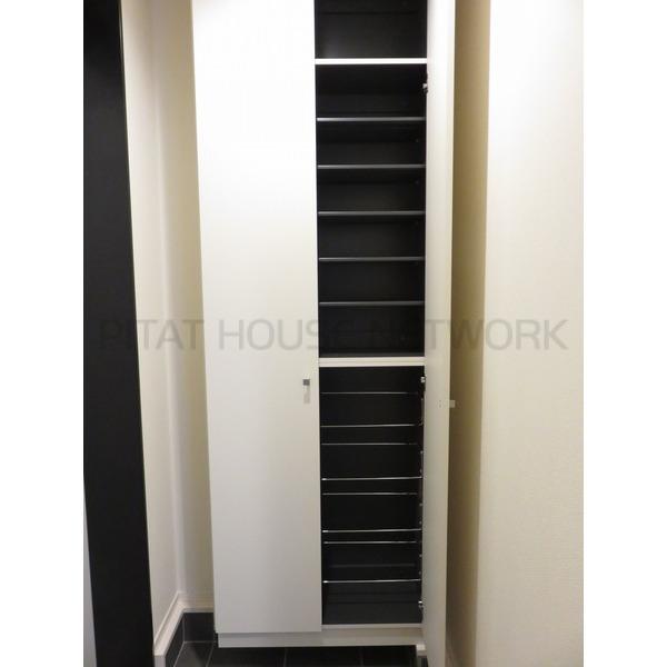 シューズボックス完備