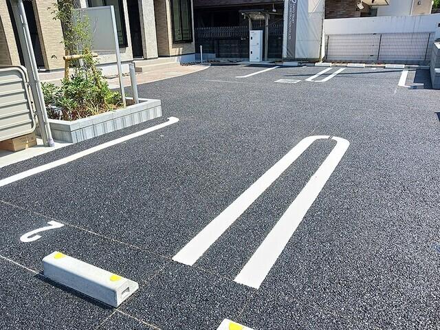 ノーヴル（103） 駐車場