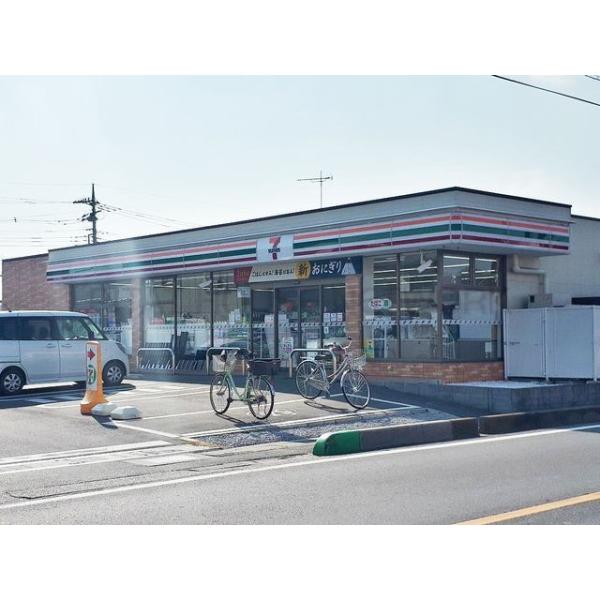 セブンイレブン栄町2丁目店:700m