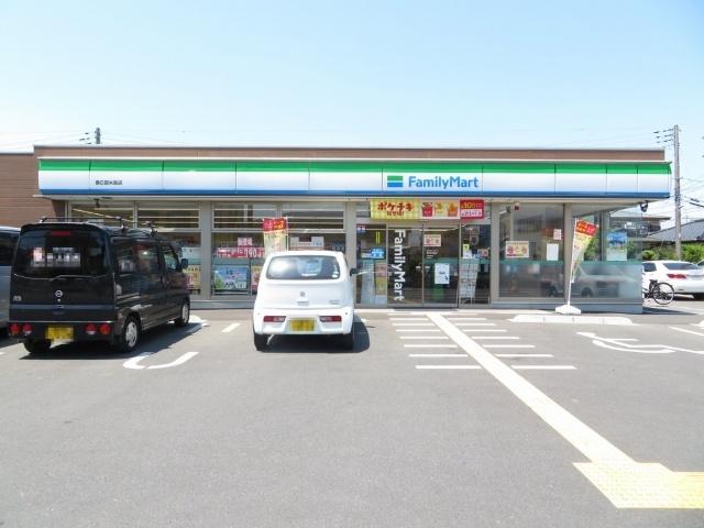 ファミリーマート春日部米島店：562m