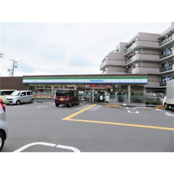 ファミリーマート春日部上蛭田店:550m