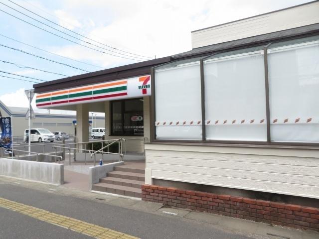 セブンイレブン春日部中央2丁目店：429m