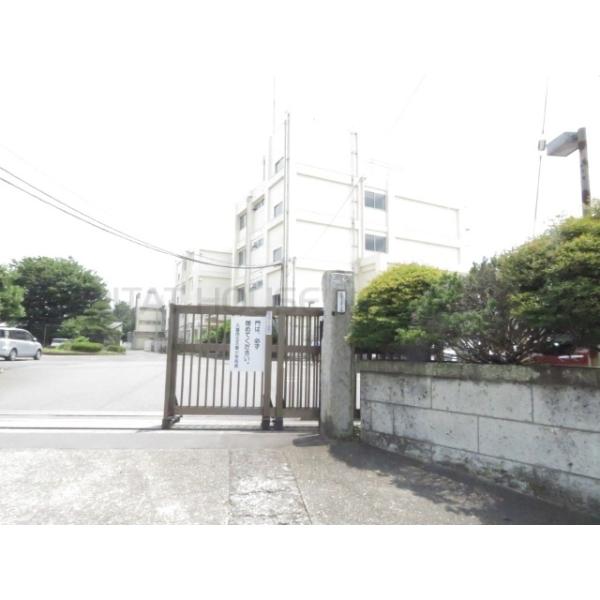 久喜市立久喜小学校:1129m
