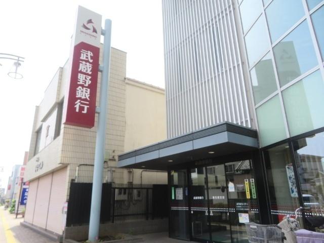 武蔵野銀行春日部支店：2192m